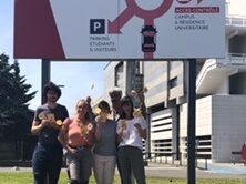 Fac de Nanterre 21 juin 2018 on a semé des fleurs pour les abeilles